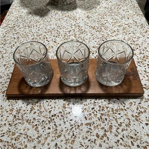 DEWAR’S SCOTCH WHISKEY Celtic Glasses Embossed Trefoil Truth Knot 10 oz Set of 3